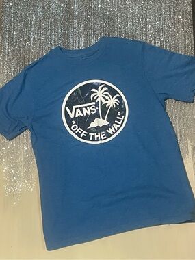 Brand new blue vans off the wall T-shirt size medium